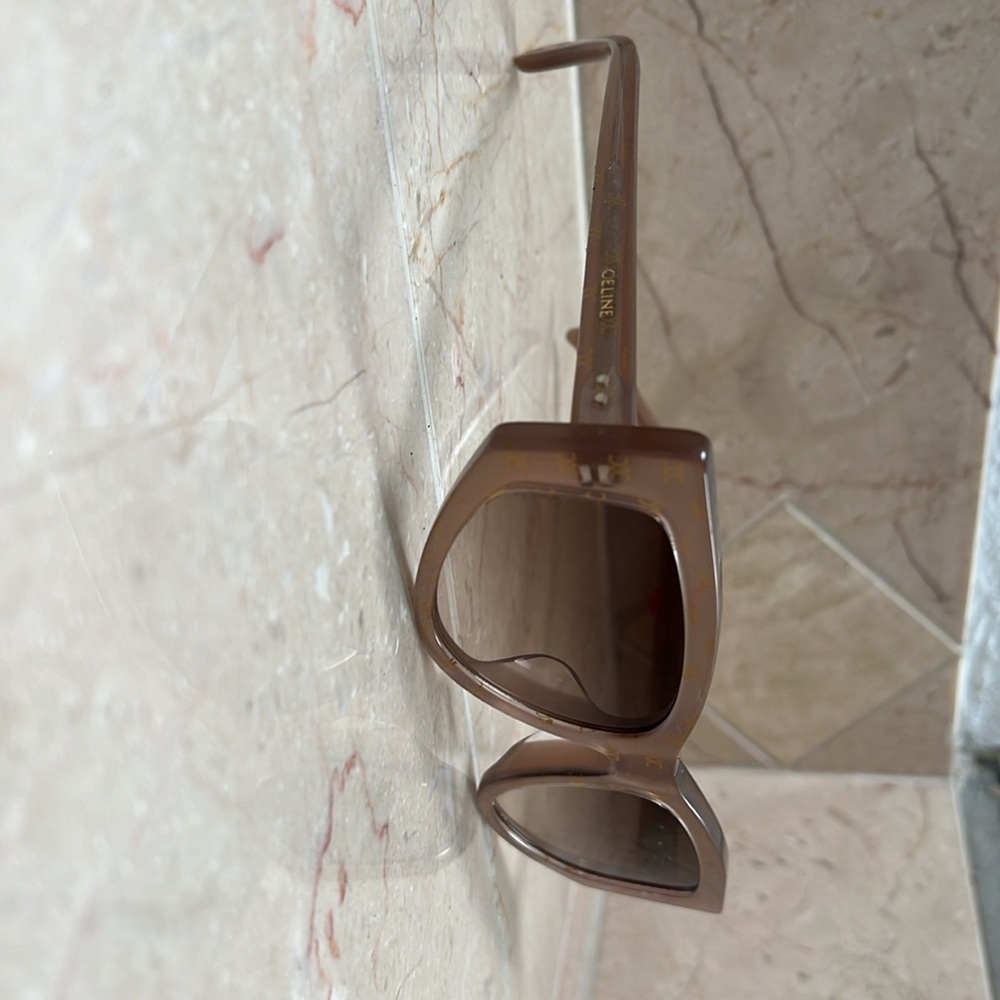 RARE Celine geometric sunglasses tan with gold logo - Picture 4 of 8